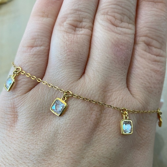 Tycoon marked Gold Tone Crystal Dangling Bracelet - Picture 7 of 13